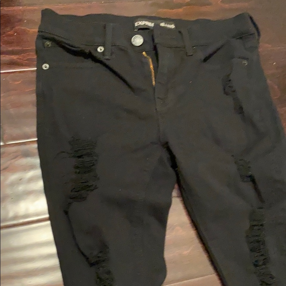 black mid rise jeans